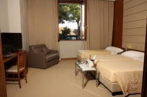 Esh Hotel