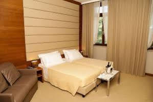 Esh 4* Roma